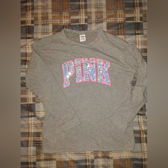 VS✨ BLING✨ Sweatshirt - Picture 4 of 5